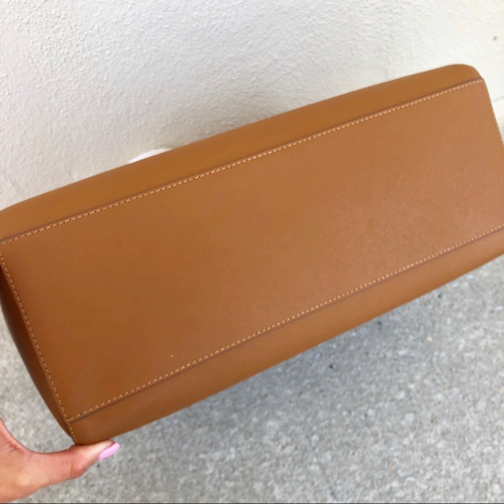 HPπΊπΈTory Burch large Emerson buckle tote - Picture 6 of 8